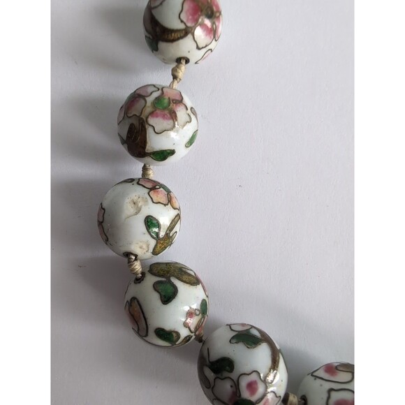 VTG Chinese White Pink Cloisonne Paint Style Knotted Glass Bead 27" Necklace - Picture 10 of 14